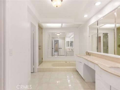 19371  Woodlands  , Huntington Beach, CA