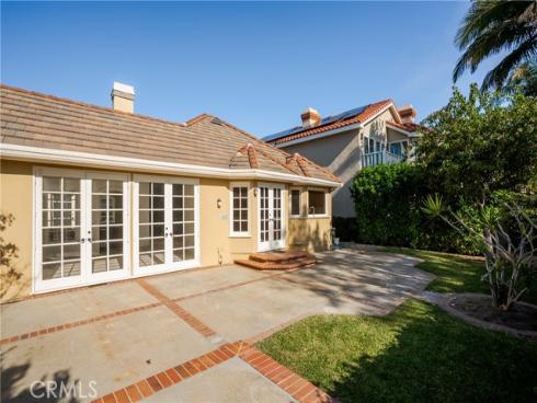 19371  Woodlands  , Huntington Beach, CA