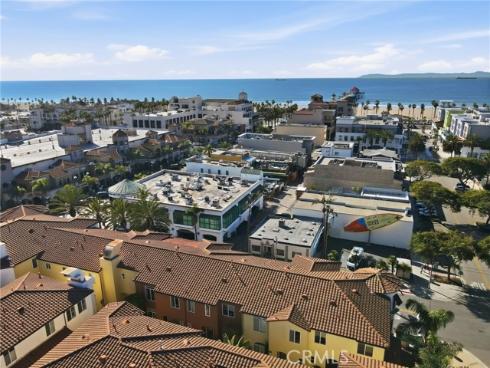 328  5th street  , Huntington Beach, CA