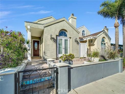 1209  Huntington   Street, Huntington Beach, CA