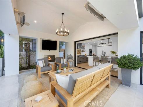 6712 Morning Tide Drive, Huntington Beach, CA