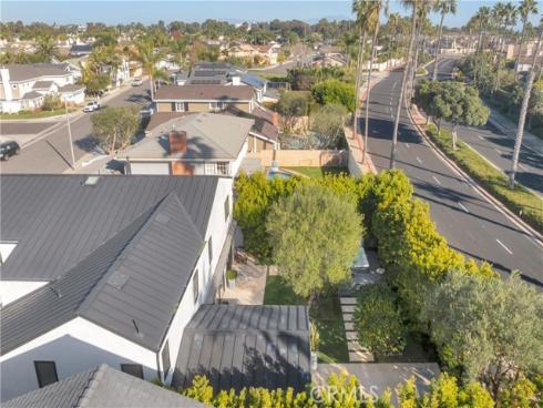 6712 Morning Tide Drive, Huntington Beach, CA