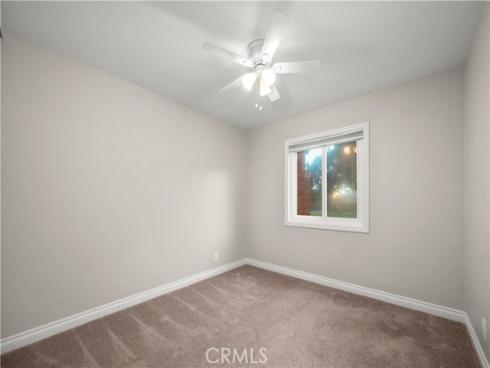 5082  Edinger  , Huntington Beach, CA