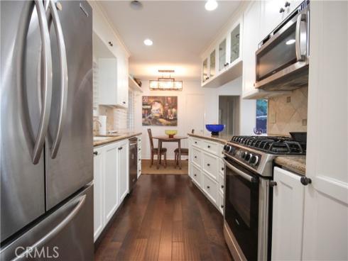 10211  Cliff   Drive, Huntington Beach, CA