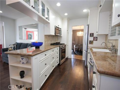 10211  Cliff   Drive, Huntington Beach, CA