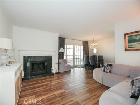 10211  Cliff   Drive, Huntington Beach, CA