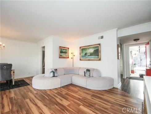 10211  Cliff   Drive, Huntington Beach, CA