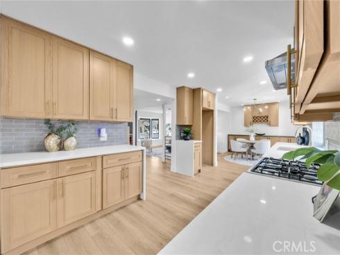 21621  Kaneohe  , Huntington Beach, CA