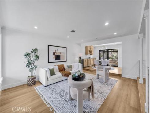 21621  Kaneohe  , Huntington Beach, CA