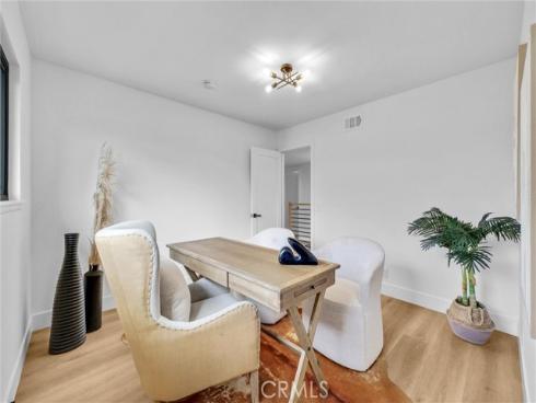 21621  Kaneohe  , Huntington Beach, CA