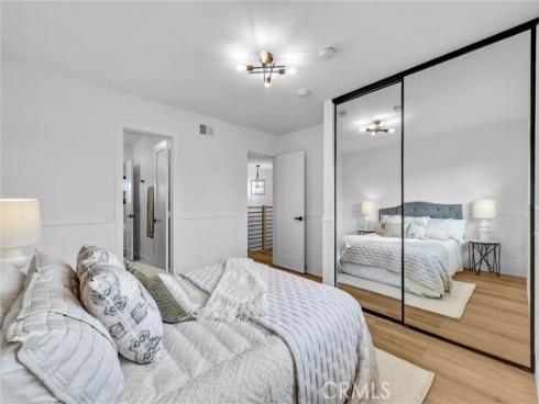 21621  Kaneohe  , Huntington Beach, CA