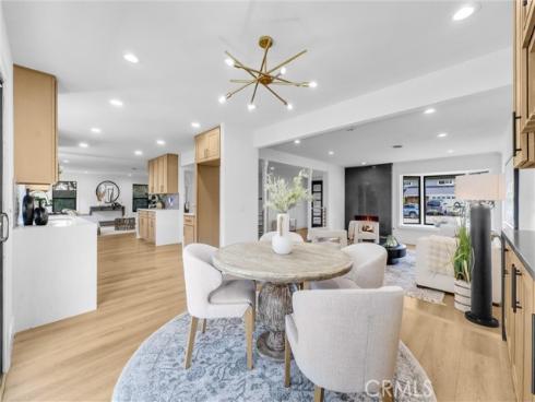 21621  Kaneohe  , Huntington Beach, CA