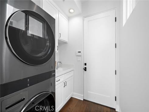 520  13th  , Huntington Beach, CA