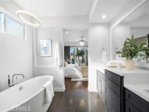 520  13th  , Huntington Beach, CA