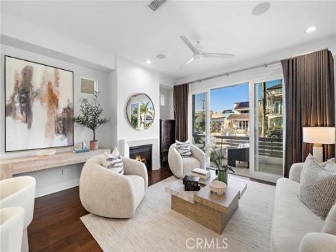 520  13th  , Huntington Beach, CA