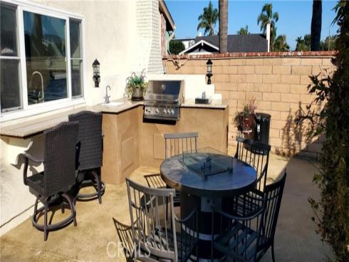 8722  Larkport   Drive, Huntington Beach, CA