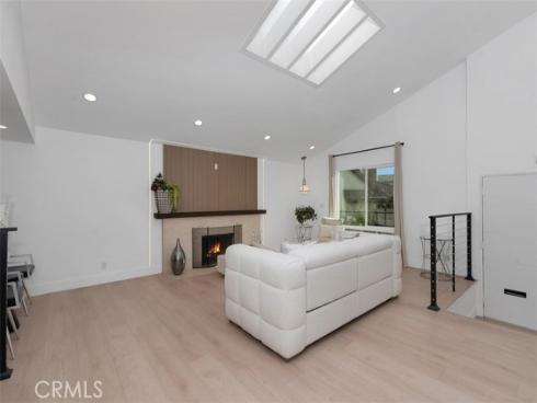 8167  Dartmoor Drive  , Huntington Beach, CA