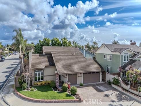 19542  Drybrook Ln.  , Huntington Beach, CA