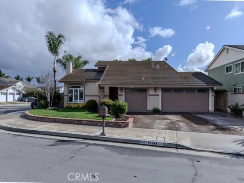 19542  Drybrook Ln.  , Huntington Beach, CA