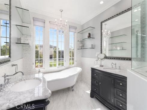 5342  Kenilworth  , Huntington Beach, CA