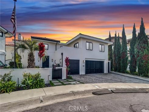 16412 Ardsley Circle