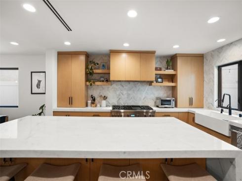 307 18th Street, Huntington Beach, CA