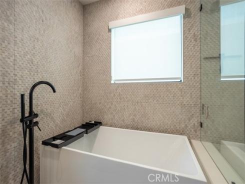 307 18th Street, Huntington Beach, CA