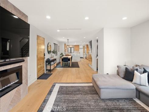 307 18th Street, Huntington Beach, CA