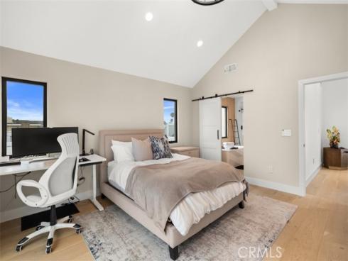 307 18th Street, Huntington Beach, CA