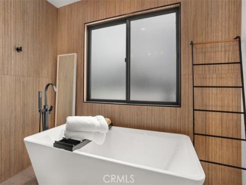 307 18th Street, Huntington Beach, CA