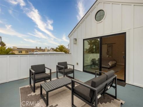 307 18th Street, Huntington Beach, CA