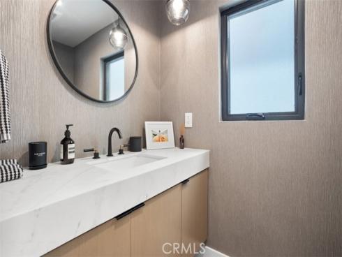 307 18th Street, Huntington Beach, CA