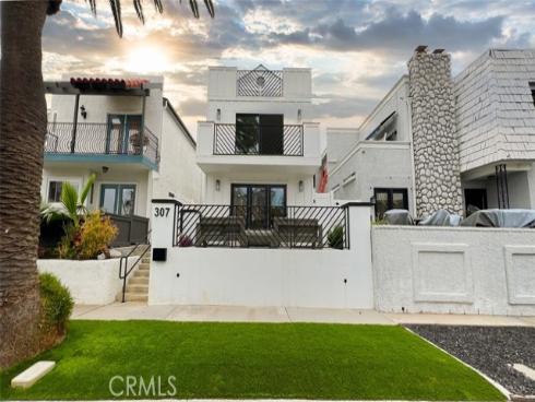 307 18th Street, Huntington Beach, CA