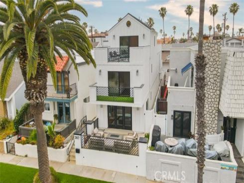 307 18th Street, Huntington Beach, CA