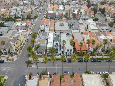 307 18th Street, Huntington Beach, CA