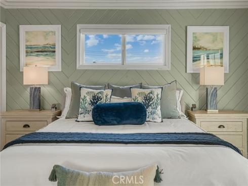 309  21st  , Huntington Beach, CA