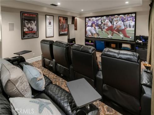 309  21st  , Huntington Beach, CA