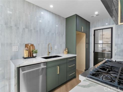 17381  Meer  , Huntington Beach, CA