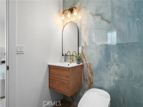 17381  Meer  , Huntington Beach, CA