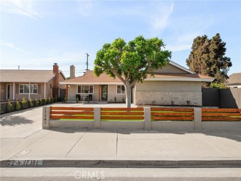 17381  Meer  , Huntington Beach, CA