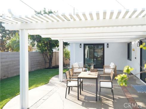 6862  Breeland   Drive, Huntington Beach, CA