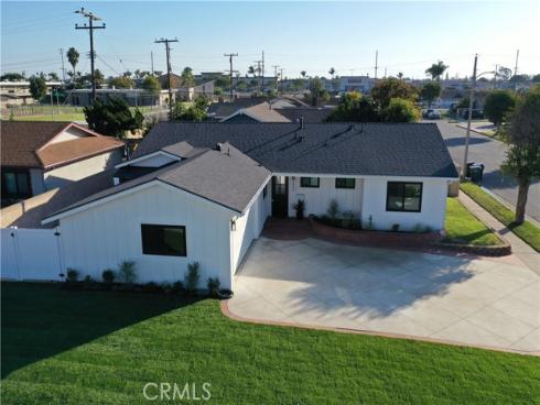 6862  Breeland   Drive, Huntington Beach, CA