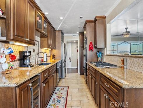 16255  Pacific  204  Circle, Huntington Beach, CA