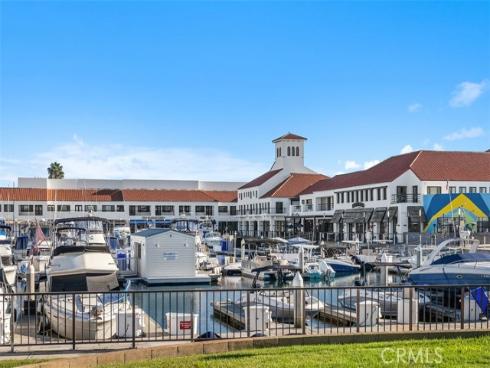 16255  Pacific  204  Circle, Huntington Beach, CA