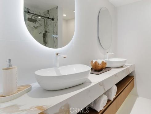 15631  Sunburst   Lane, Huntington Beach, CA