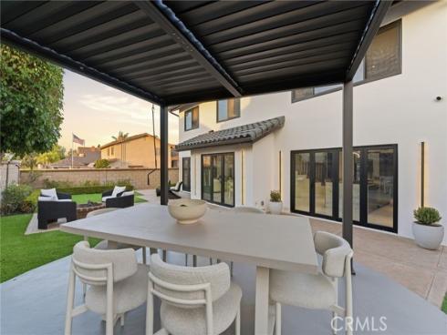 15631  Sunburst   Lane, Huntington Beach, CA