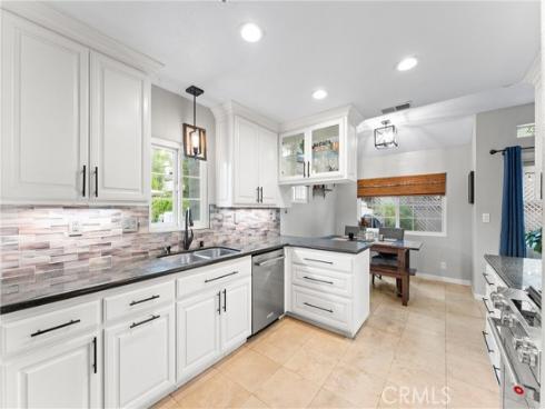 4700  Warner Avenue  112 , Huntington Beach, CA