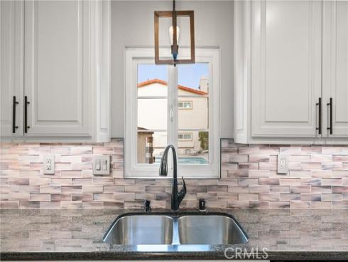 4700  Warner Avenue  112 , Huntington Beach, CA