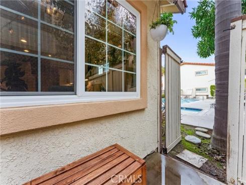 4700  Warner Avenue  112 , Huntington Beach, CA