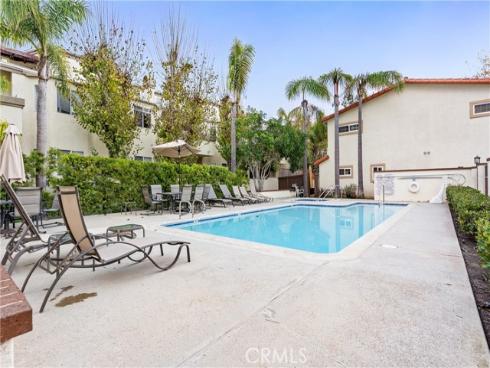 4700  Warner Avenue  112 , Huntington Beach, CA